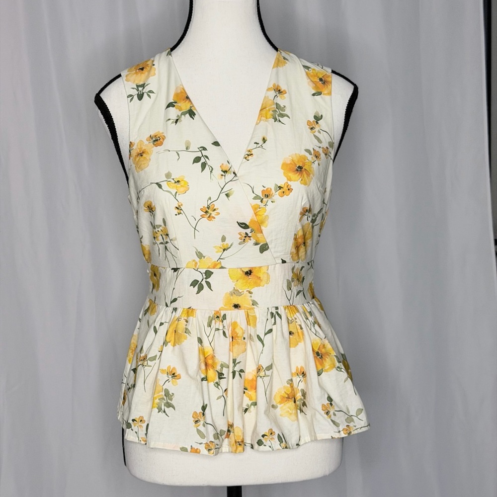 NWOT En Saison Floral Pleated Peplum Tank Top Yellow Tie Waist Sz Small